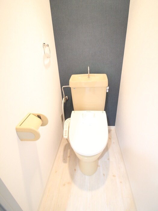 ジェントリーズ岡田の物件内観写真