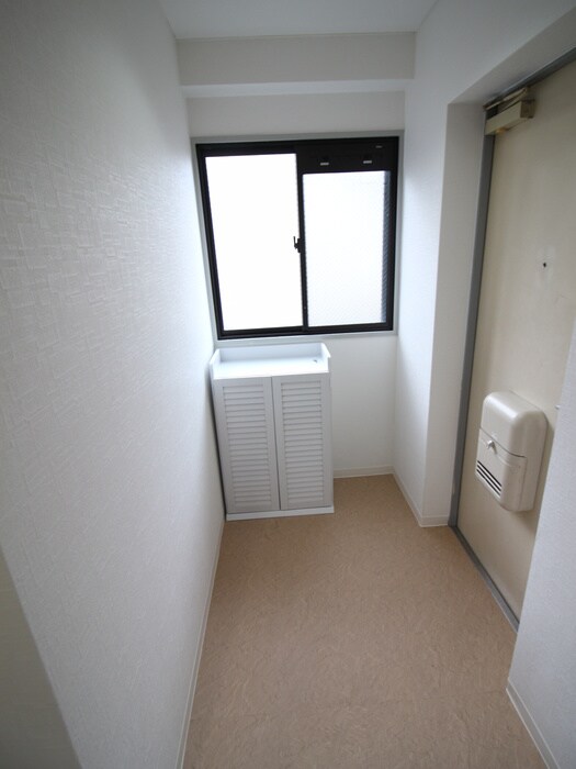 ジェントリーズ岡田の物件内観写真