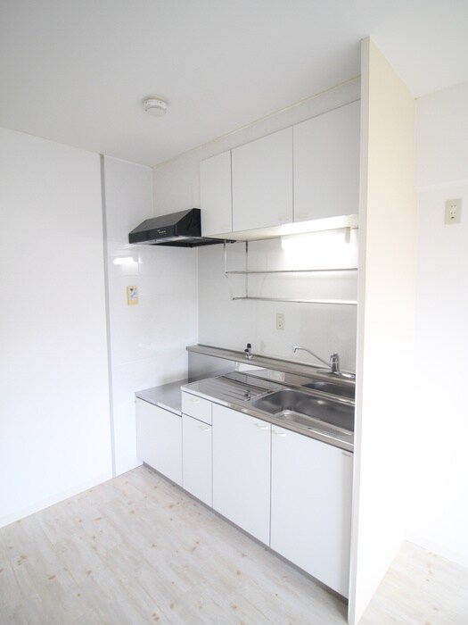 ジェントリーズ岡田の物件内観写真