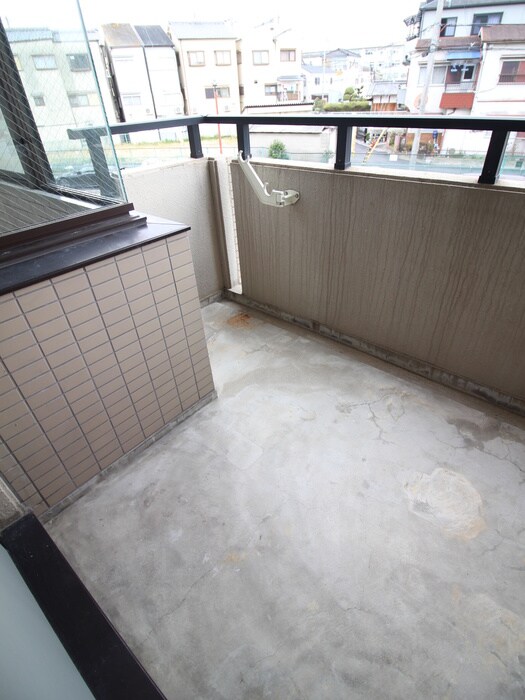 ジェントリーズ岡田の物件内観写真