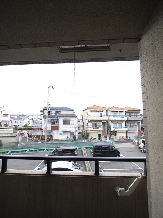 ジェントリーズ岡田の物件内観写真