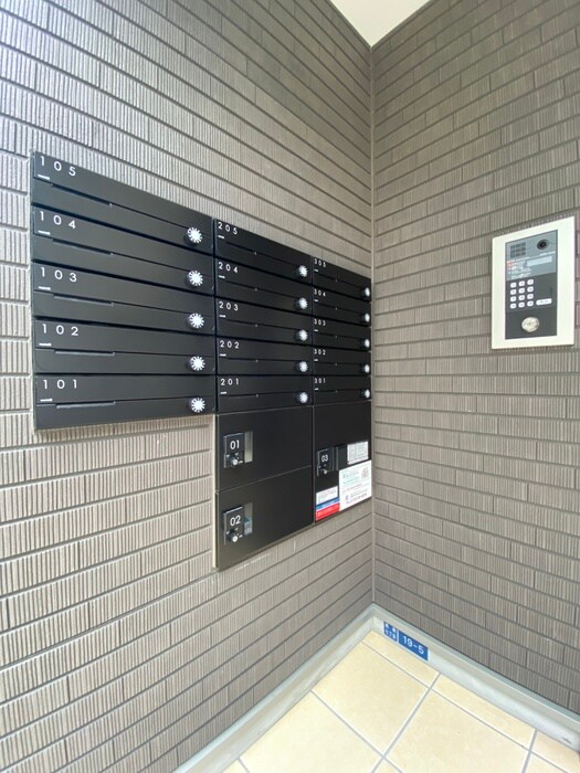 ワコーレヴィータ関目EASTの物件外観写真