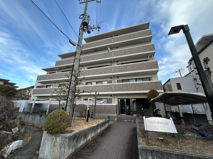 メゾンボヌ－ルの物件外観写真