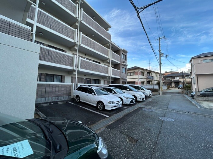 メゾンボヌ－ルの物件外観写真