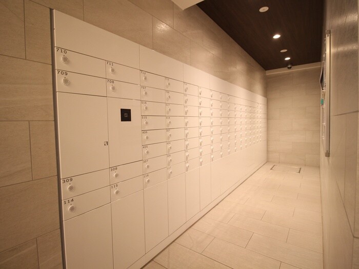 ｸﾘｽﾀﾙｸﾞﾗﾝﾂ京都西大路(201)の物件外観写真