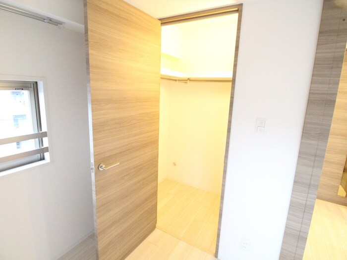 ｸﾘｽﾀﾙｸﾞﾗﾝﾂ京都西大路(201)の物件内観写真