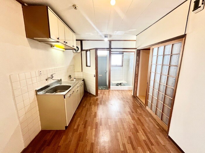 マンション雲雀丘(303)の物件内観写真