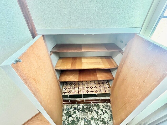 マンション雲雀丘(303)の物件内観写真