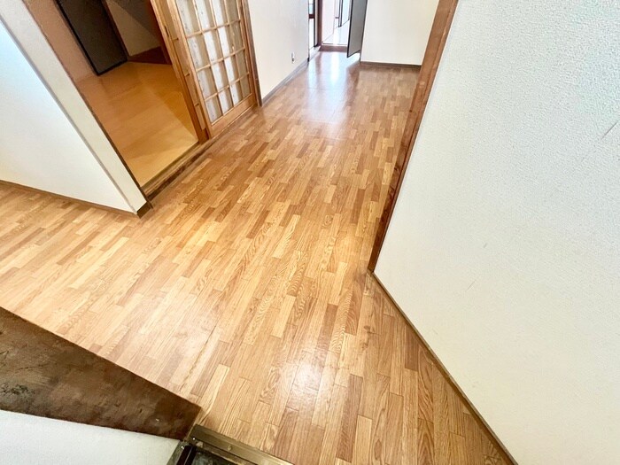 マンション雲雀丘(303)の物件内観写真