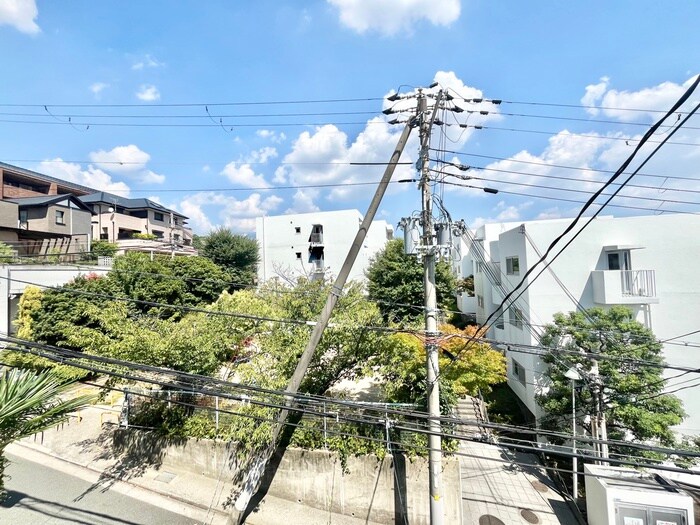 マンション雲雀丘(303)の物件内観写真