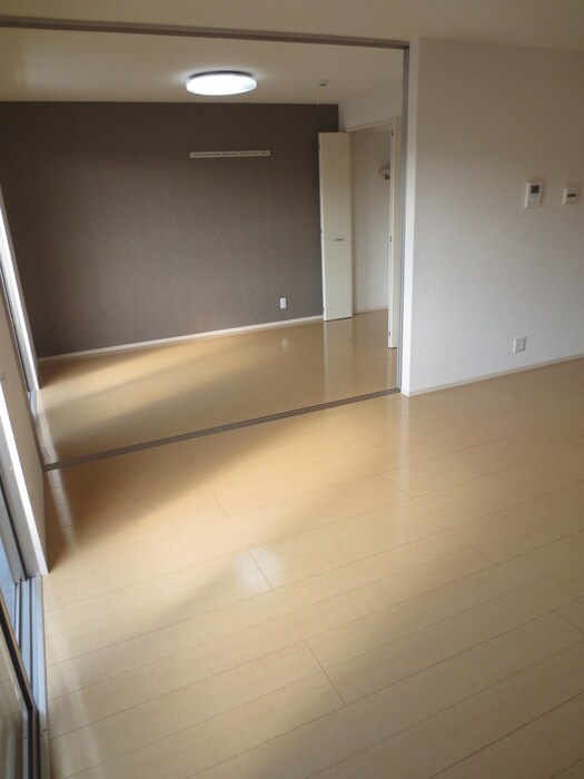 ジョリ－メゾンノ－ルの物件内観写真