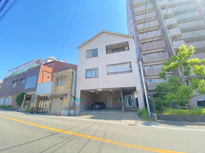 コウリヒルズの物件外観写真