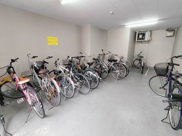 バレイシティの物件外観写真