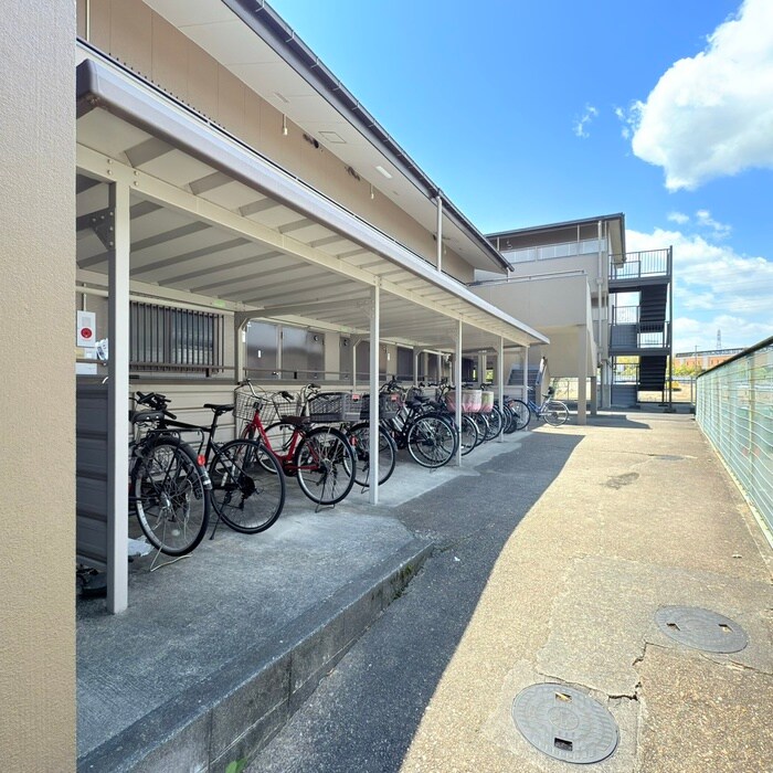 マンション備前 Ａ棟の物件外観写真