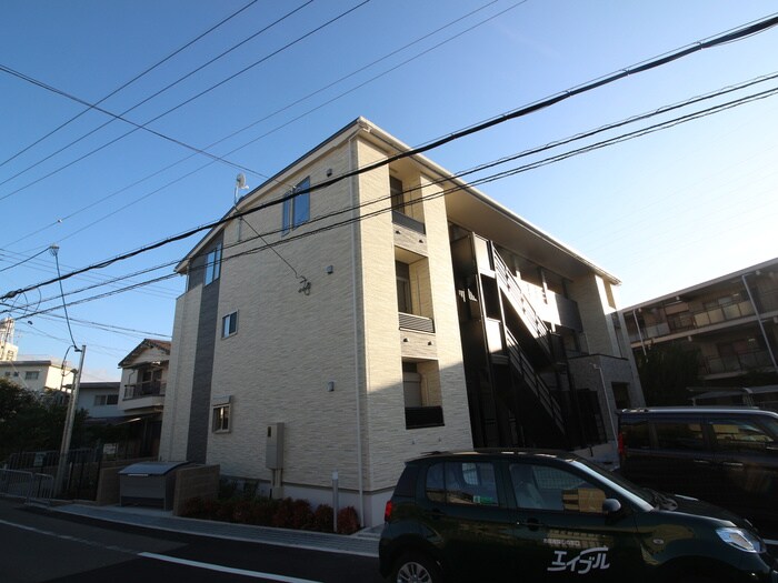 フィオーレの物件外観写真