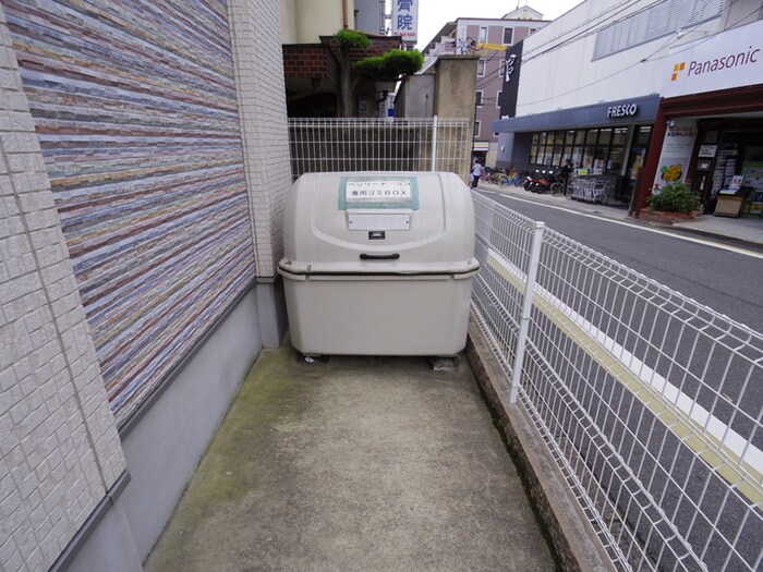 ベンリーナ・ココの物件外観写真