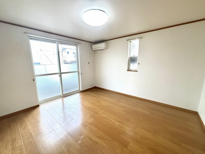 ミニヨン佐太の物件内観写真