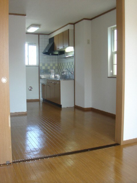 シャンドフル－ルⅡの物件内観写真