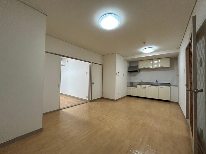 メゾン河忠の物件内観写真