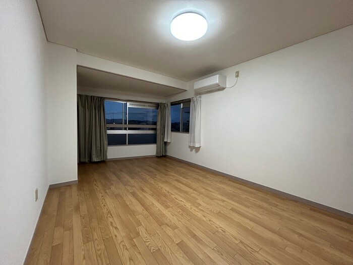 メゾン河忠の物件内観写真