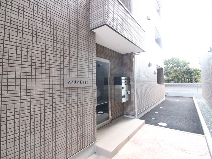 マノリアＥastの物件外観写真