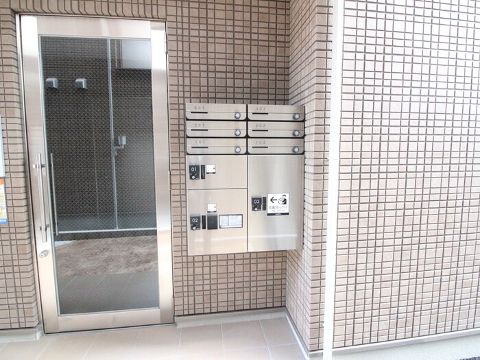 マノリアＥastの物件外観写真