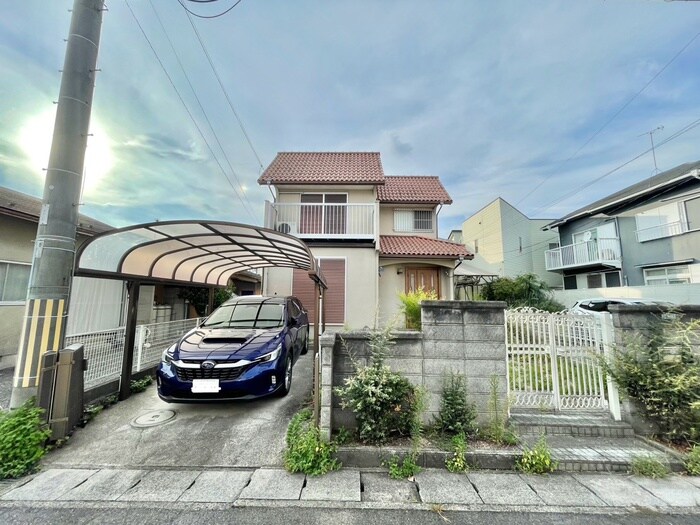 守山市勝部2丁目貸家の物件外観写真