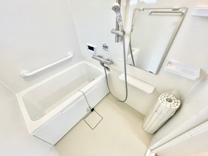 守山市勝部2丁目貸家の物件内観写真