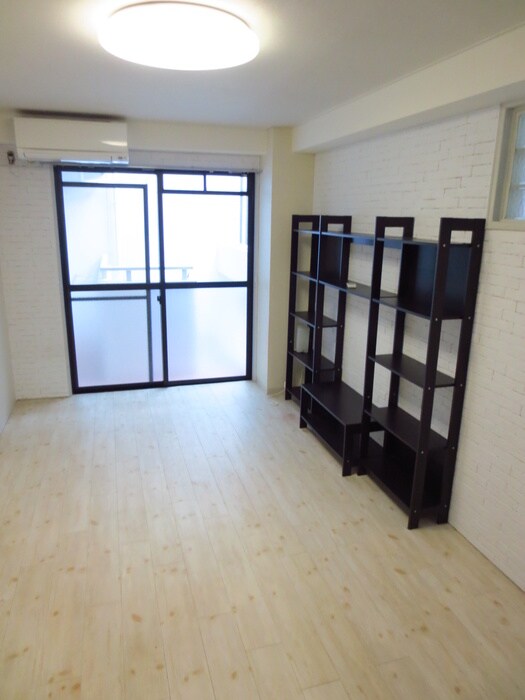 ＡＲＥＡ　ＤＥＵＸの物件内観写真