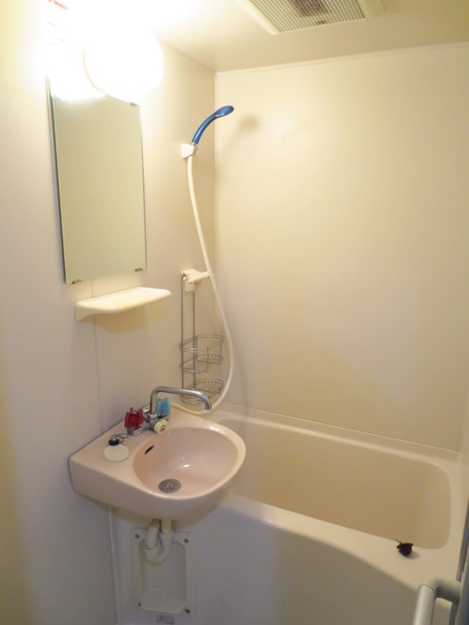 ＡＲＥＡ　ＤＥＵＸの物件内観写真