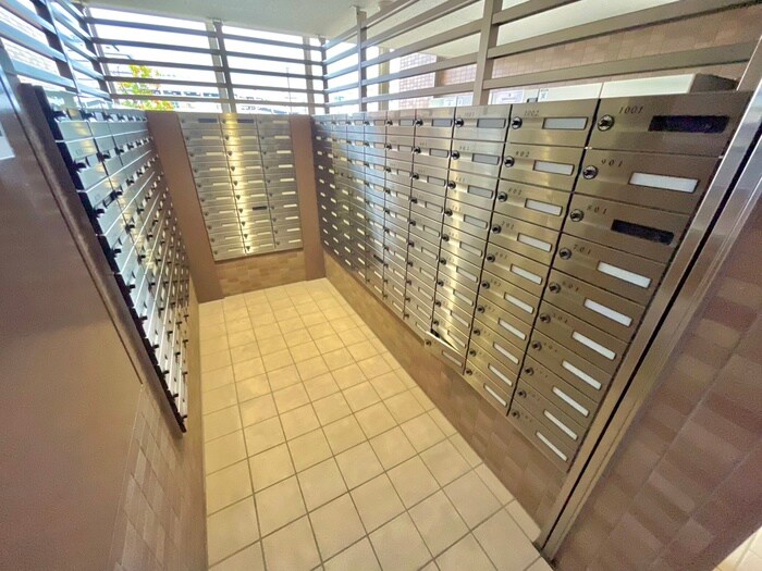 ﾚｼﾞﾃﾞｨｱ神戸ﾎﾟｰﾄｱｲﾗﾝﾄﾞﾉｰｽ棟の物件外観写真