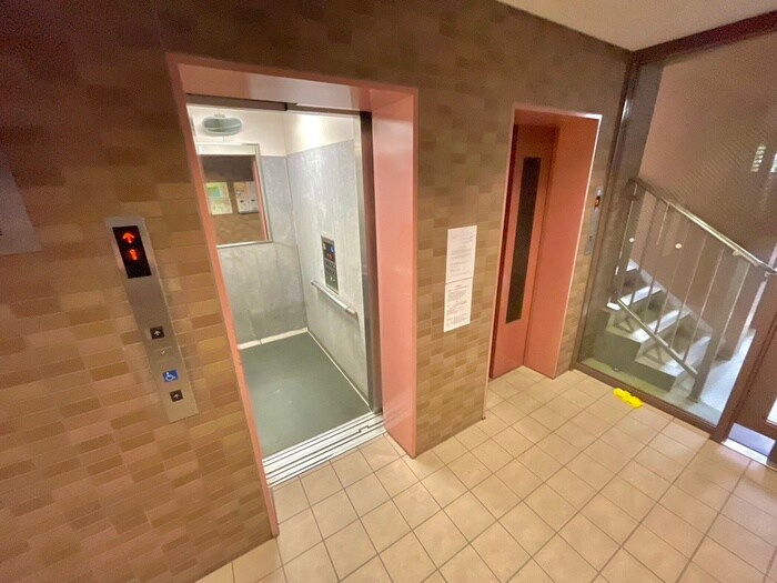 ﾚｼﾞﾃﾞｨｱ神戸ﾎﾟｰﾄｱｲﾗﾝﾄﾞﾉｰｽ棟の物件外観写真