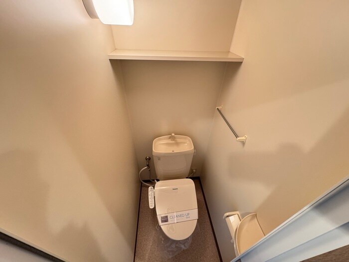 ﾚｼﾞﾃﾞｨｱ神戸ﾎﾟｰﾄｱｲﾗﾝﾄﾞﾉｰｽ棟の物件内観写真