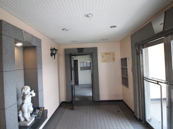 ペ－ンヴィラ－ジュの物件外観写真