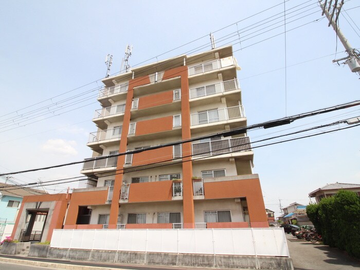 ペ－ンヴィラ－ジュの物件外観写真