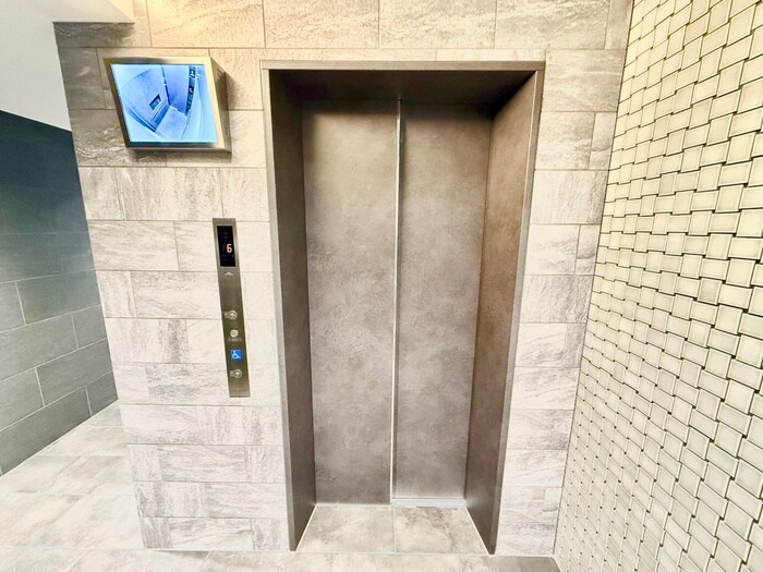 ArtizA京橋WESTの物件外観写真