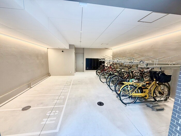 ArtizA京橋WESTの物件外観写真