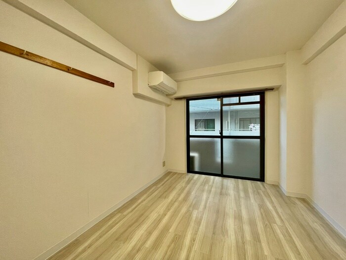 ロイヤル灘の物件内観写真