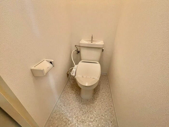 ロイヤル灘の物件内観写真