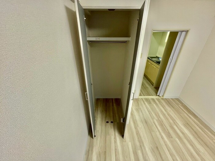 ロイヤル灘の物件内観写真