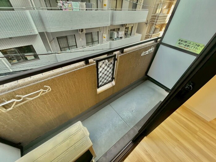 ロイヤル灘の物件内観写真