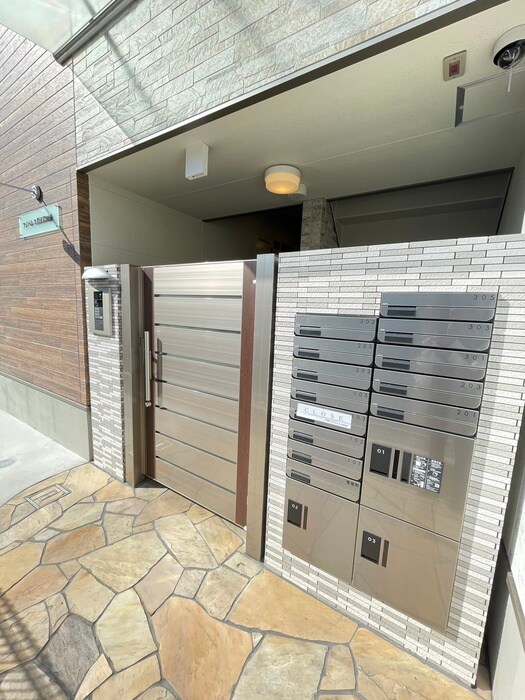 フジパレス若江岩田南の物件外観写真