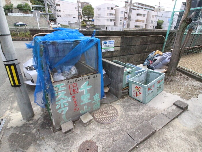 エスポワール千里山の物件外観写真