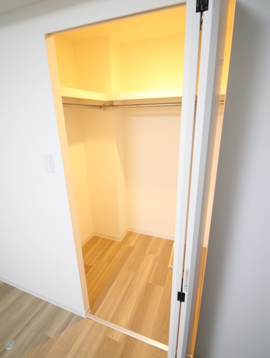 グローリードミール天神の物件内観写真