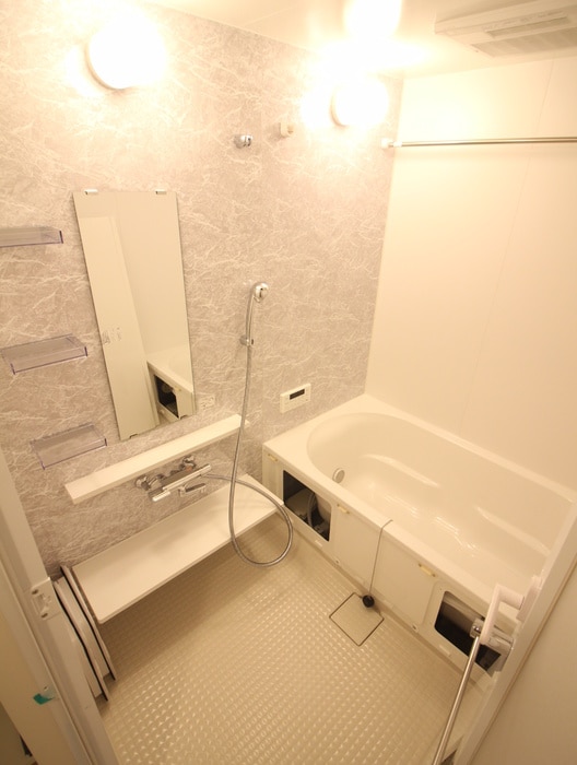 グローリードミール天神の物件内観写真