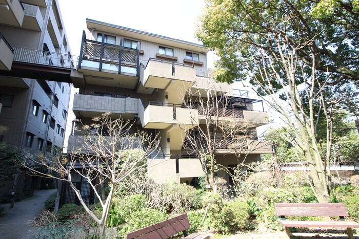 ガーデンハイツ加美　C棟の物件外観写真