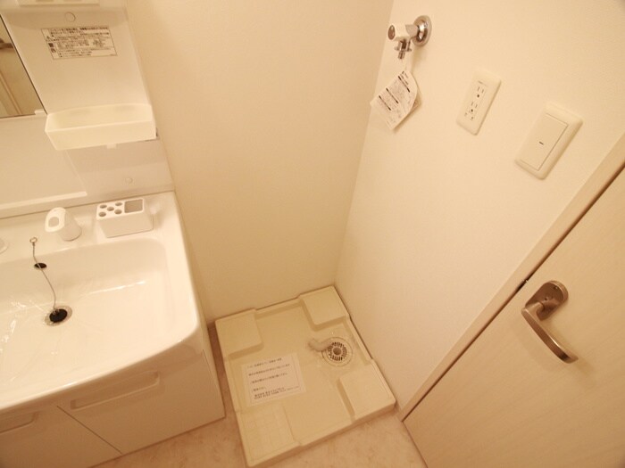 グランカーサ緑地公園の物件内観写真