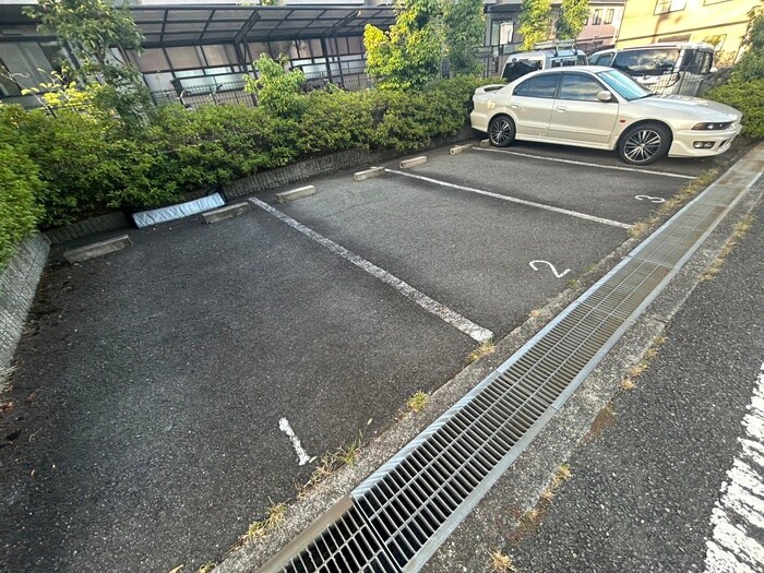 プレミアメゾン東みのおの物件外観写真