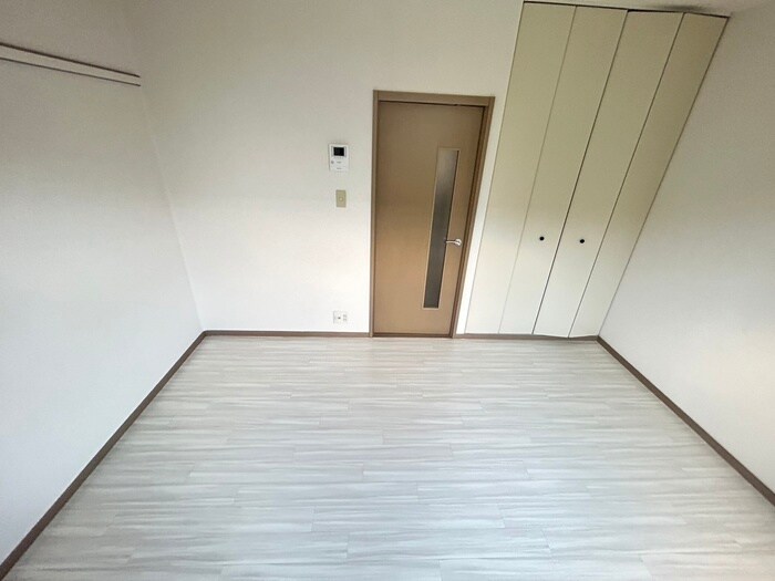 プレミアメゾン東みのおの物件内観写真