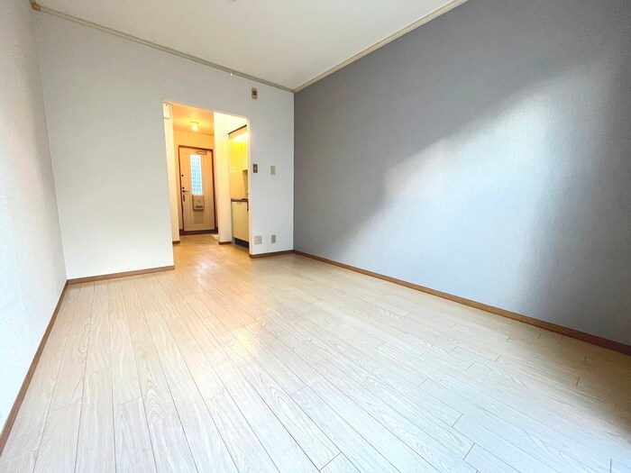 チャ－リ－ズの物件内観写真